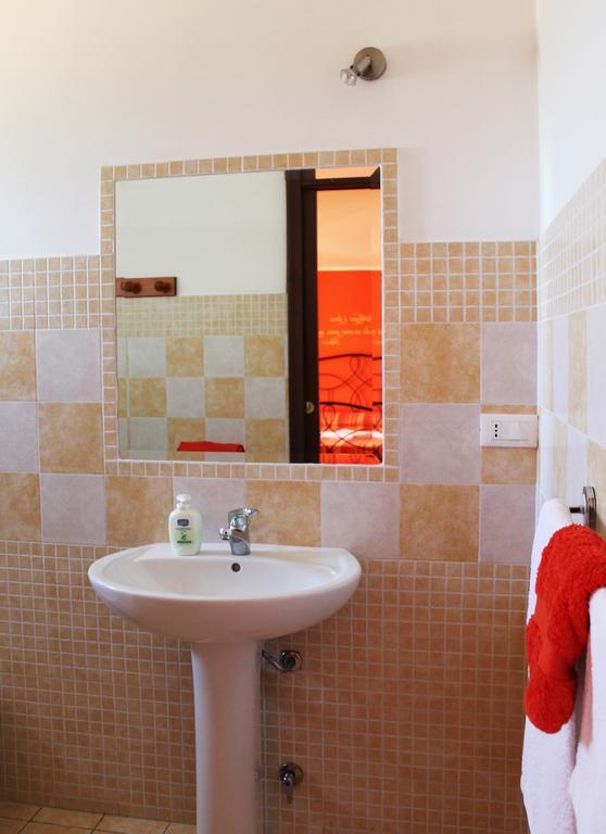 B&B L'Alba Nel Golfo Castelsardo Phòng bức ảnh
